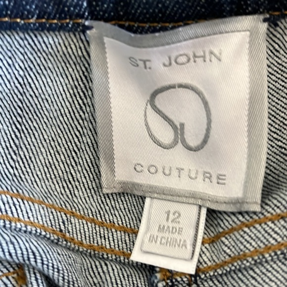 St. John Cuture Size 12 Demin Flare Embellished Jeans - Picture 6 of 6